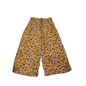 American Eagle Women's M Medium Wide Leg Capri Pants Gaucho Pants Floral Elastic